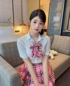 身材妖娆的女孩