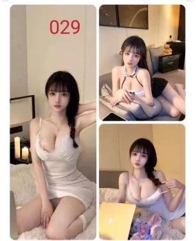 粉嫩嫩的美女小姐姐