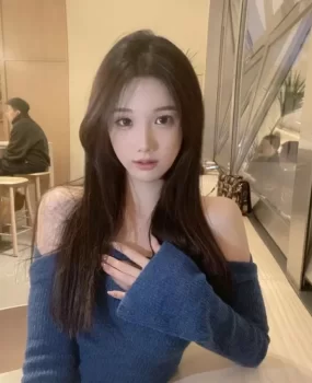 大学生02年夏雨