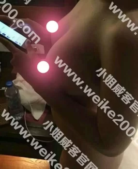 马连道茶贸城公寓口活一流的熟女韵姐，丰乳肥臀，包满意包舒服！