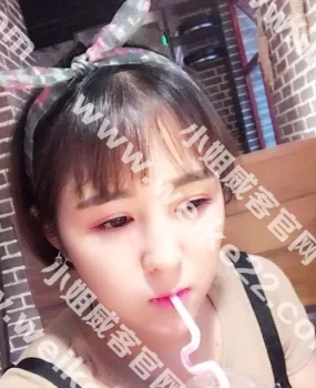 密臀，小草莓的超值体验