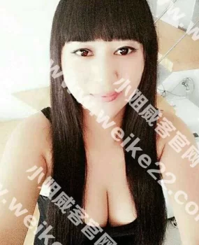 通州梨园燕子，胸大屁股大