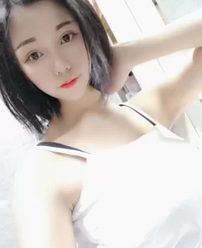 小高端，有时候有姐妹